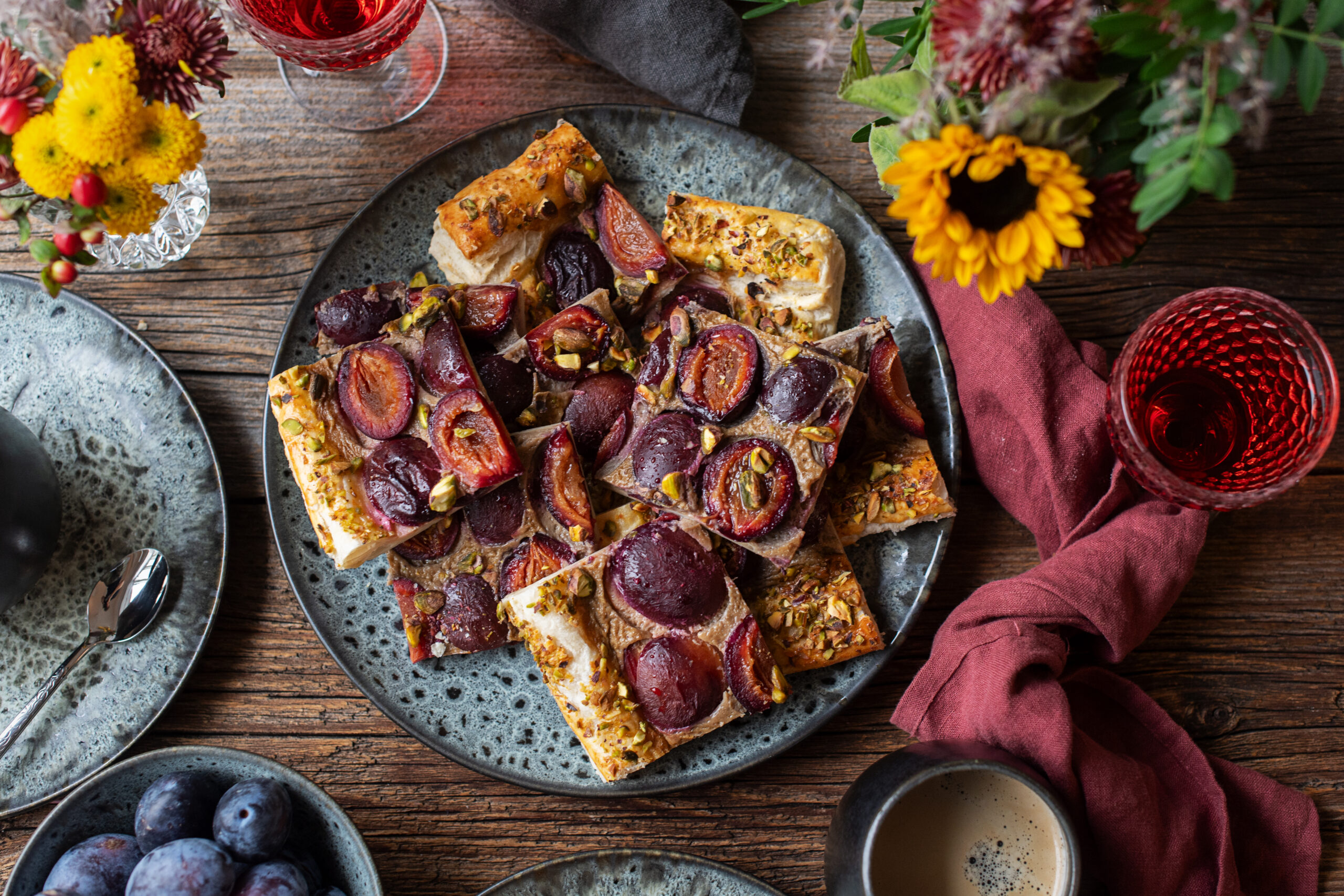 Zwetschgen Tarte mit Karamellpudding